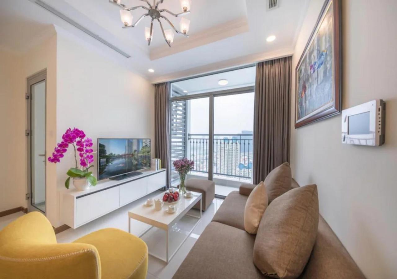 2bedrooms Vinhome 4 By Hieu Tran *