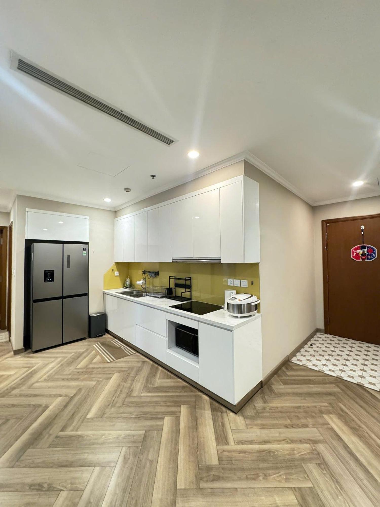 2bedrooms Vinhome 4 By Hieu Tran